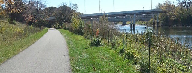 Olentangy Bike Trails is one of jiresellさんのお気に入りスポット.