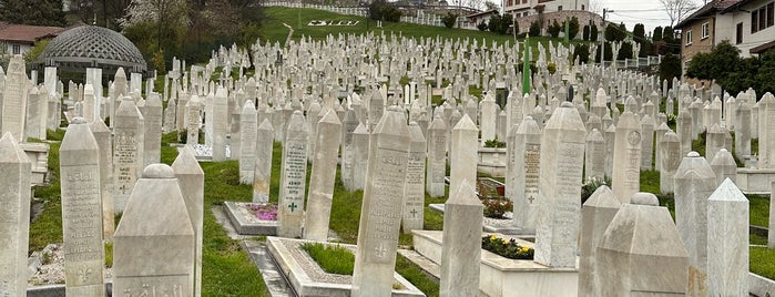 Mezarje na Kovačima is one of Saraybosna.