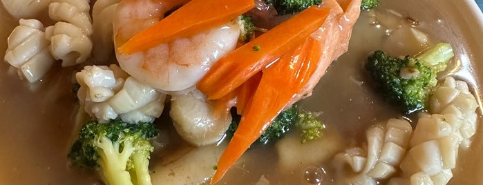 Kwanjai Thai Cuisine is one of Seattle Underrated Restaurants.