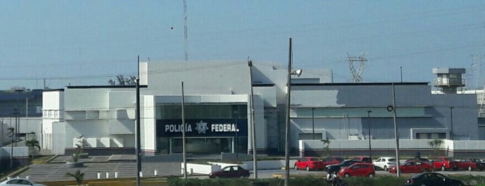 Policía Federal Estación Veracruz is one of Locais curtidos por José.
