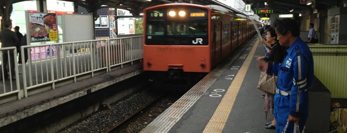 天満駅 2番ホーム is one of 大阪環状線+αの駅ホーム.