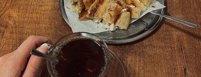 Yedisu Börek Salonu is one of en çok beğendiğim yerler.