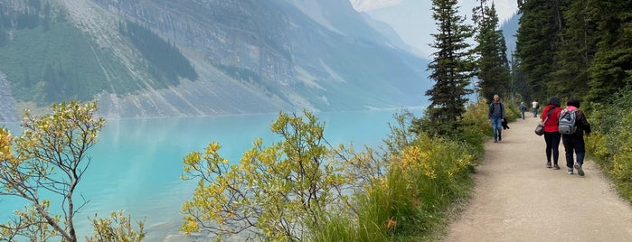 Lake Louise Trail is one of Canada.