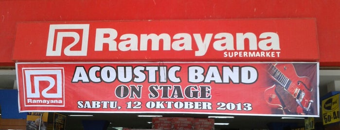 Ramayana Supermarket is one of Riau Complex.