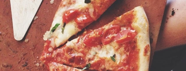 Pizza Autentico is one of Sydney Pizza & Italian.