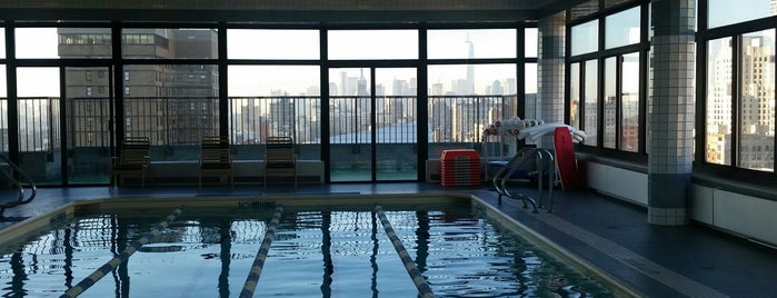 Windsor Court Pool is one of Pool NY - 50 venues - Level 10.