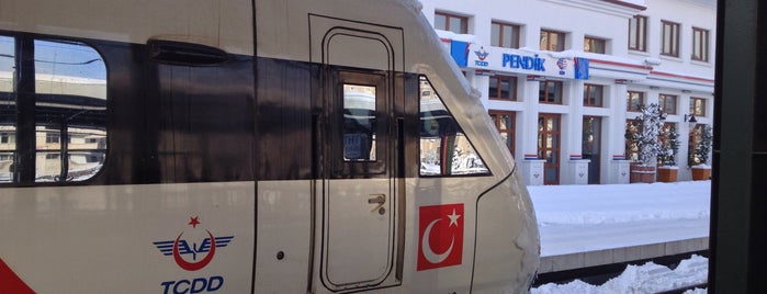 Pendik Train Station is one of Erman’s Liked Places.
