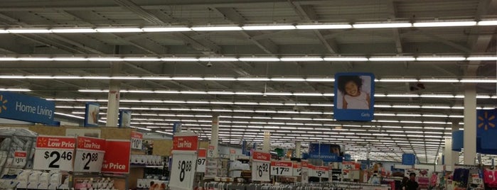 Walmart is one of Oahu, 2013 Oct.