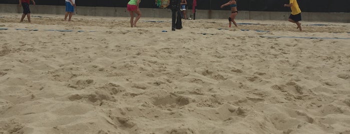 FairPlay Sand VolleyBall is one of Orte, die Jen gefallen.