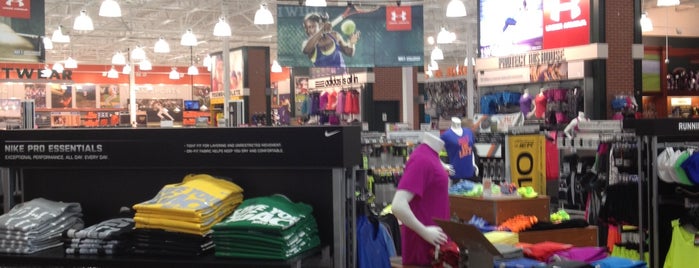 DICK'S Sporting Goods is one of All-time favorites in United States.