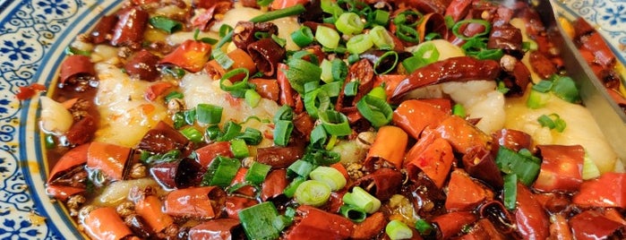 Sijie Sichuan Private Kitchen is one of Carolina'nın Kaydettiği Mekanlar.