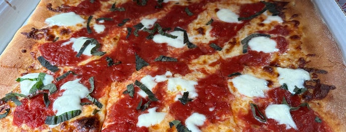 Pielands Pizzeria is one of Atlanta To Visit.
