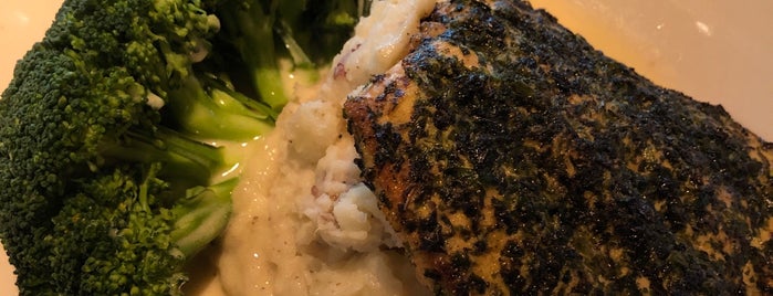 The Cheesecake Factory is one of The 15 Best Places for Broccoli in Atlanta.