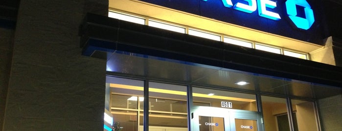Chase Bank is one of Marc 님이 좋아한 장소.