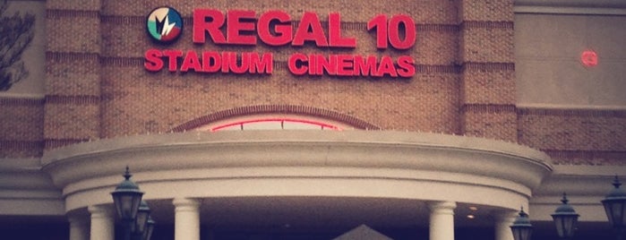 Regal Perimeter Pointe is one of Movie Theaters.