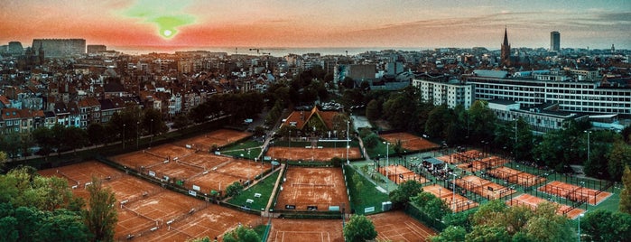 Ostend Tennis Club is one of Tennis courts west-vlaanderen.