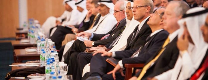 ADIPEC 2013 - Abu Dhabi International Petroleum Exhibition Conference is one of Orte, die Merve gefallen.