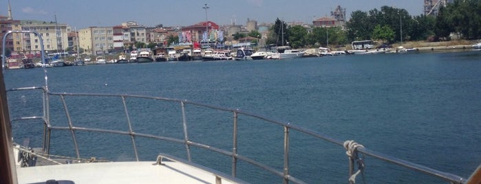 Mimarsinan Marina is one of İstanbul Avrupa Yakası #2 🍁🍃.