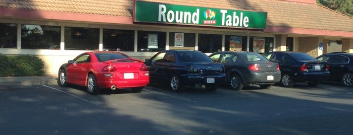 The 15 Best Places For Alfredo Sauce In Sacramento - Round Table Howe Ave Sacramento