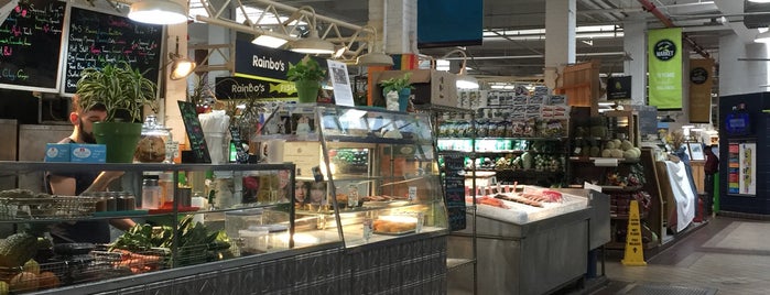 Essex Street Market is one of Siamese Connection.