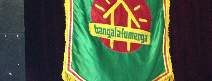 Oficina Bangalafumenga is one of Baladinhas.