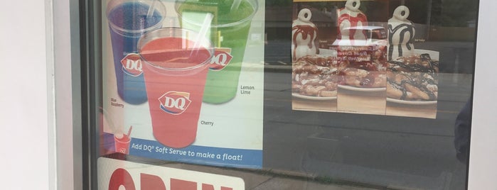 Dairy Queen is one of Lieux qui ont plu à Mike.