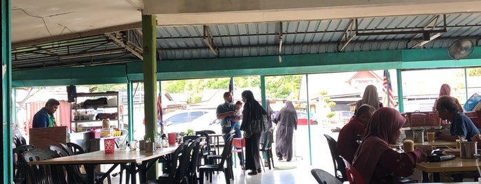 Kedai Nasi Dagang Alias is one of @Kuala Terengganu, Terengganu.