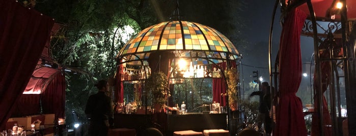 The Corner Lounge Garden is one of Rome.