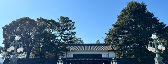 Imperial Palace Main Gate Stone Bridge is one of 関東3.