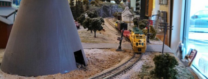 Mainline Hobby Supply is one of N Scale Train Stores.