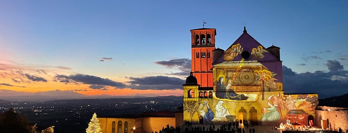 Assisi is one of Bi dene bakalım.