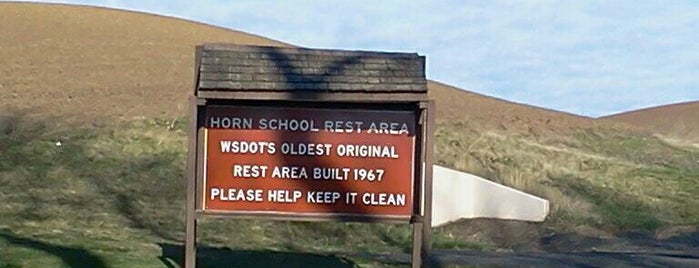Horn School Safety Rest Area is one of สถานที่ที่ Joshua ถูกใจ.