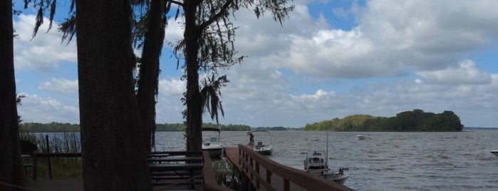 Lake Harris Hideaway is one of Where to Eat in Tavares, FL.