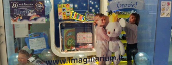 Imaginarium is one of Shopping.