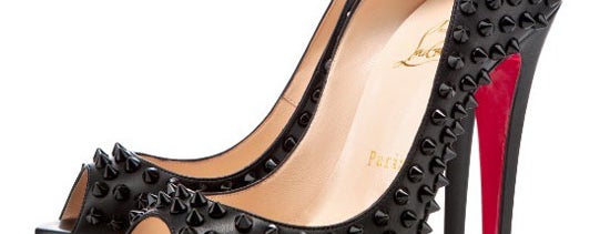 Christian Louboutin is one of High Heels - calzature brands di prestigio.