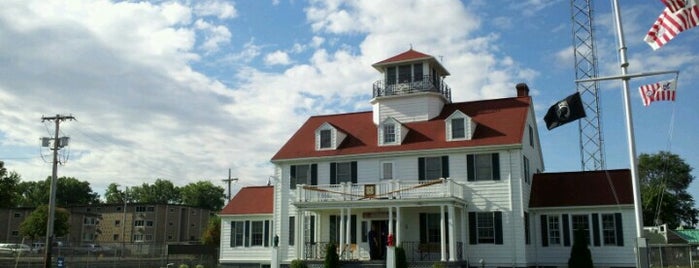 USCG Station Rochester is one of USCG Great Lakes.