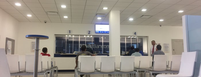 BBVA Bancomer is one of Lieux qui ont plu à Hector.