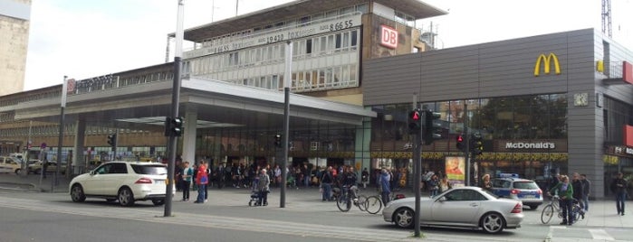 Essen Hauptbahnhof is one of Ruhr West.