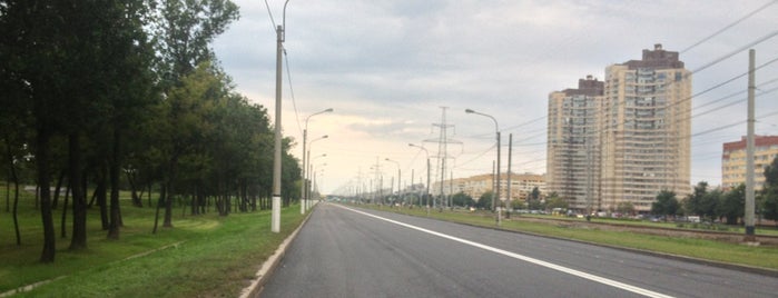 Петергофское шоссе is one of С.-Петербург.
