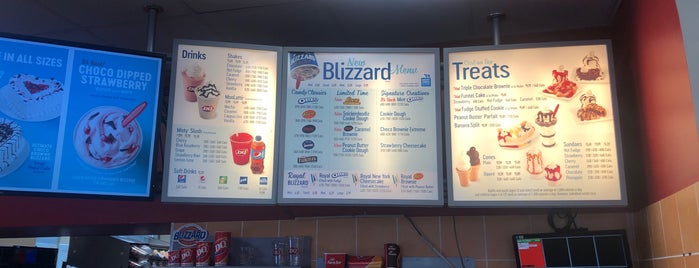 Dairy Queen (Treat) is one of Nadiaさんのお気に入りスポット.