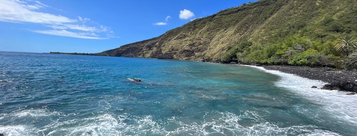Kealakekua Bay State Historical Park is one of Hawaii.