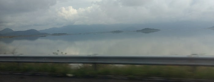 Laguna Cuitzeo is one of Moni'nin Beğendiği Mekanlar.