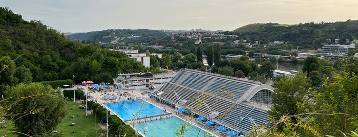 Vyhlídka na Podolský bazén is one of Tempat yang Disukai Petr.