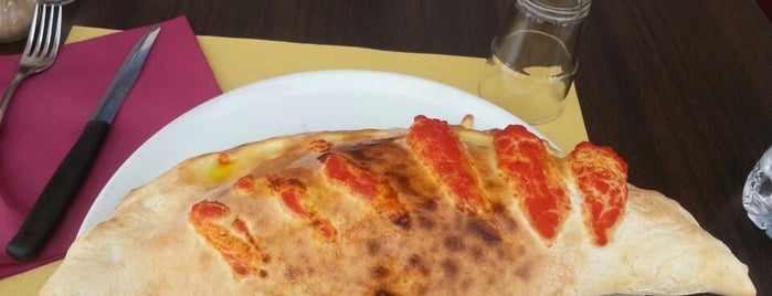 Ristorante Pizzeria Luna Rossa is one of Tempat yang Disukai Joscha.