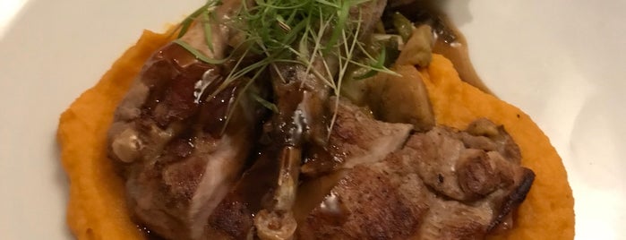 Bouche Bistro is one of Brendanさんのお気に入りスポット.