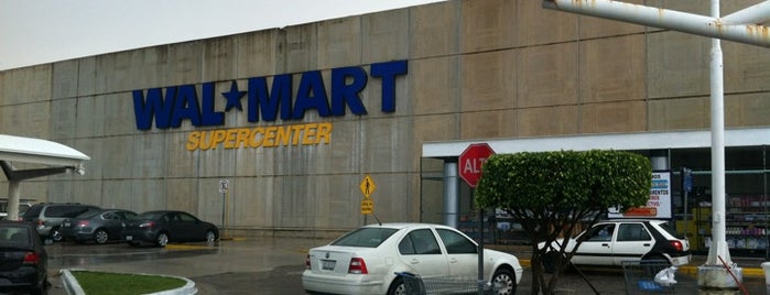 Walmart is one of Cancun y Playa del Carmen.