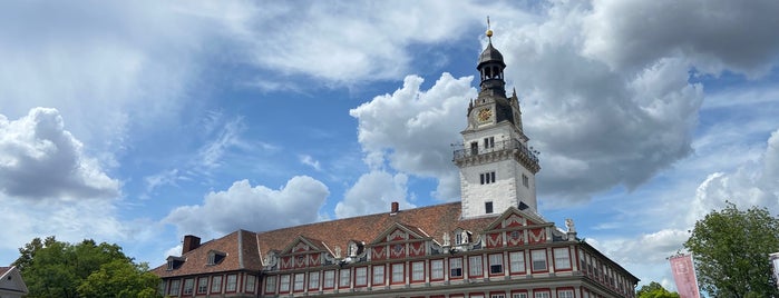Schloss Wolfenbüttel is one of สถานที่ที่ Dominik ถูกใจ.