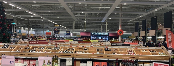 Makro is one of All-time favorites in Netherlands.