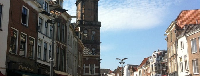 De Revolutie Zutphen is one of Lugares favoritos de Tero.