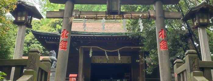 諏方神社 (諏訪神社) is one of 上野アメ横御徒町♪(^q^).